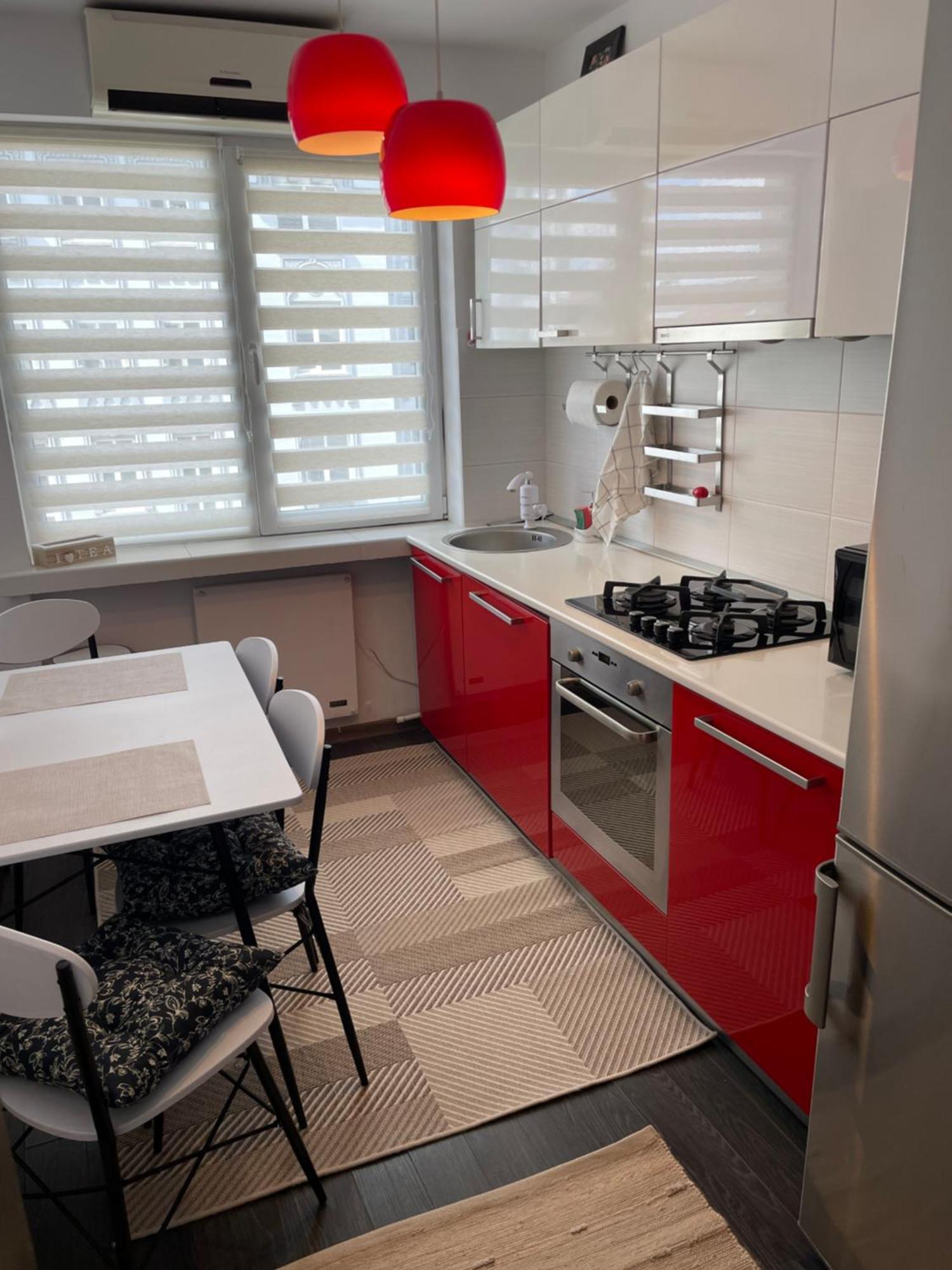 Apartament Centru Vechi クラヨーヴァ エクステリア 写真